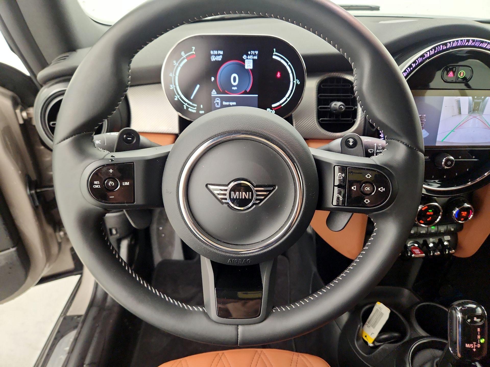 Thumbnail: 2024 MINI Cooper - 10