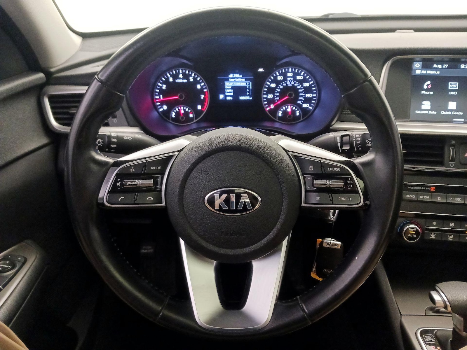 2019 Kia Optima LX - Photo 11