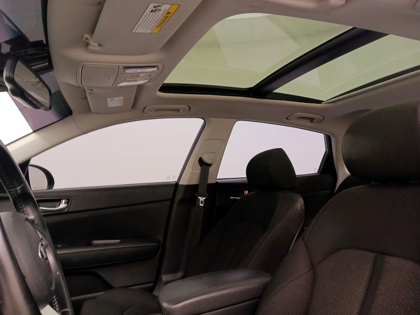 2019 Kia Optima LX - Photo 20
