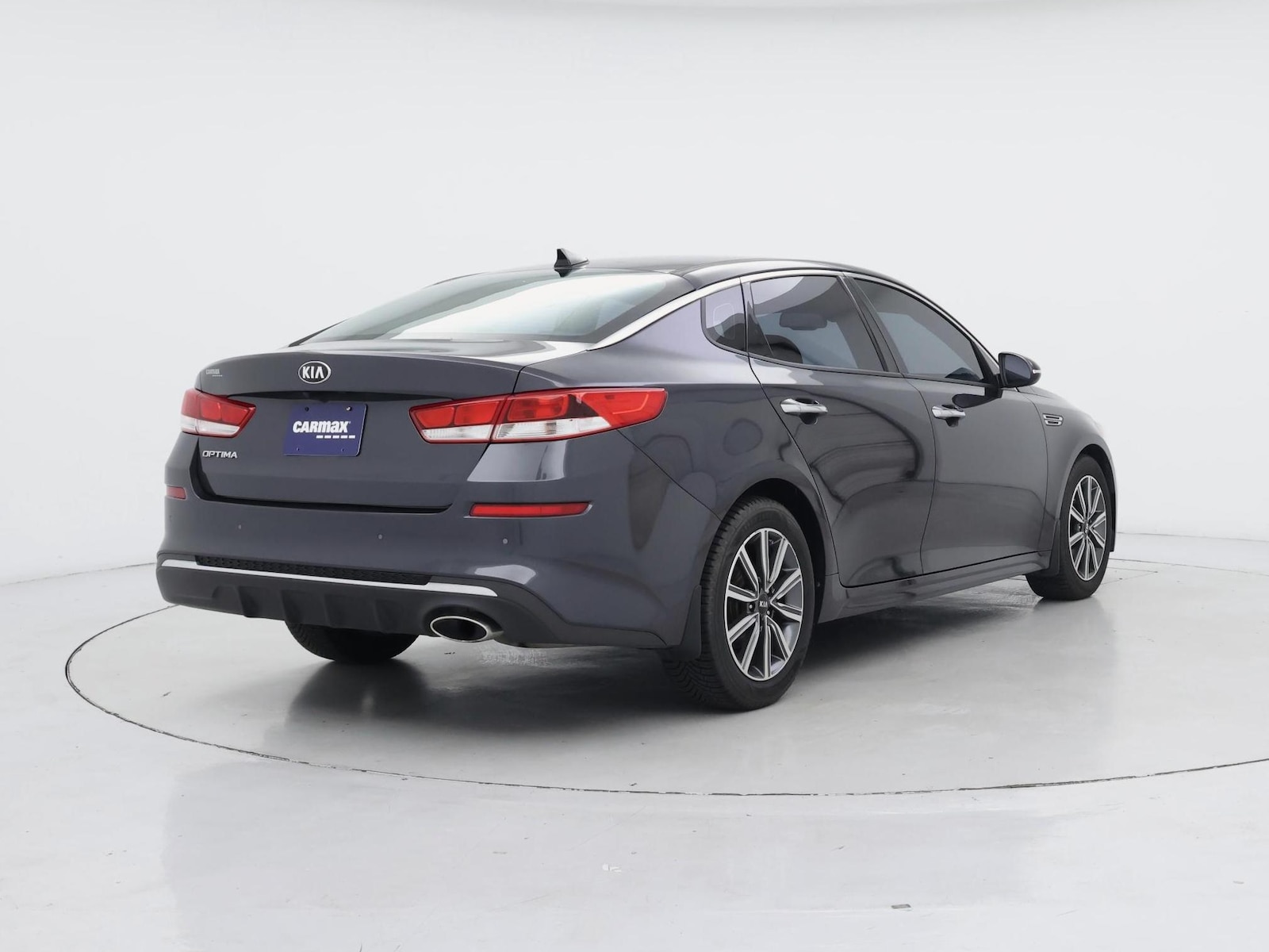 2019 Kia Optima LX - Photo 9