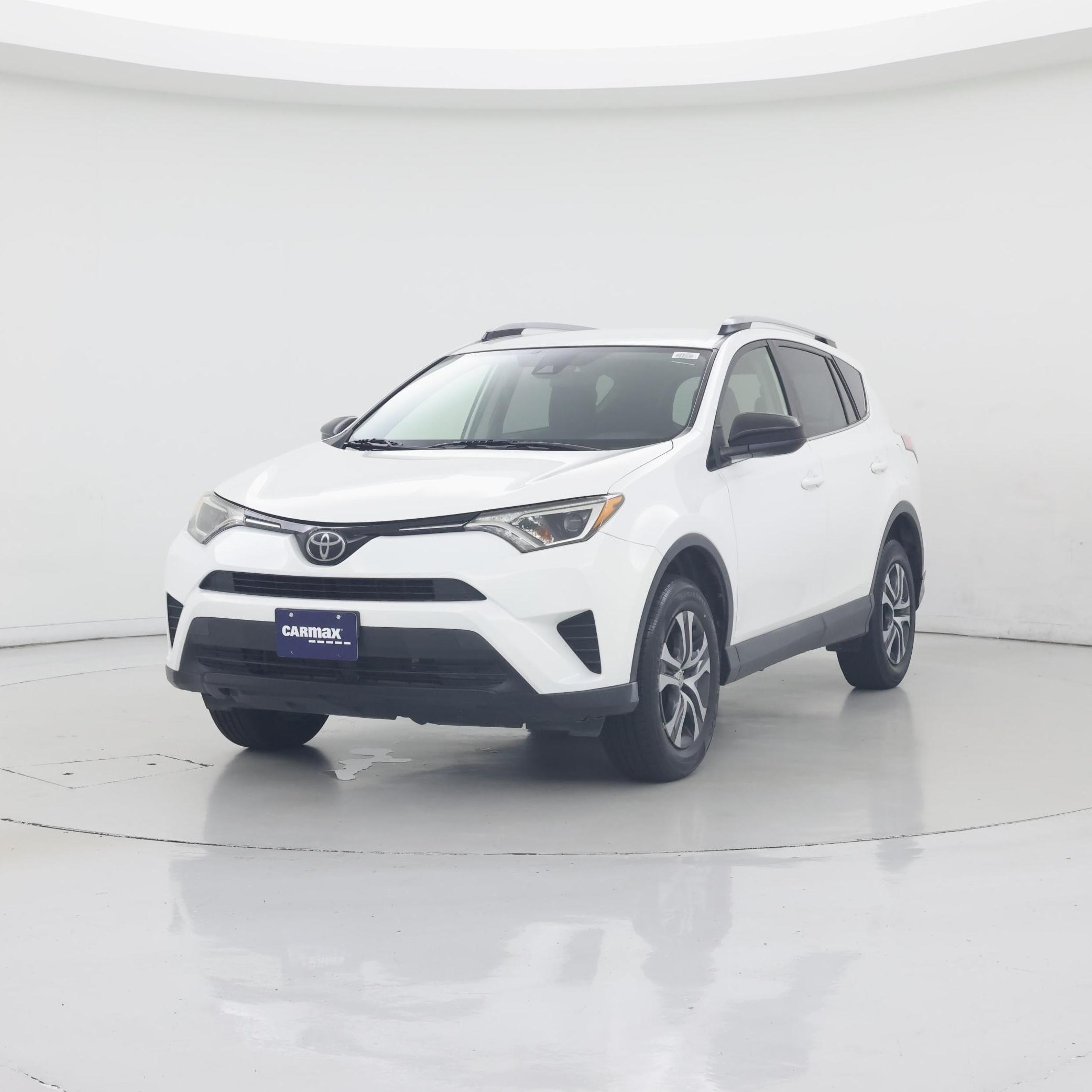 Thumbnail: 2018 Toyota RAV4 - 4