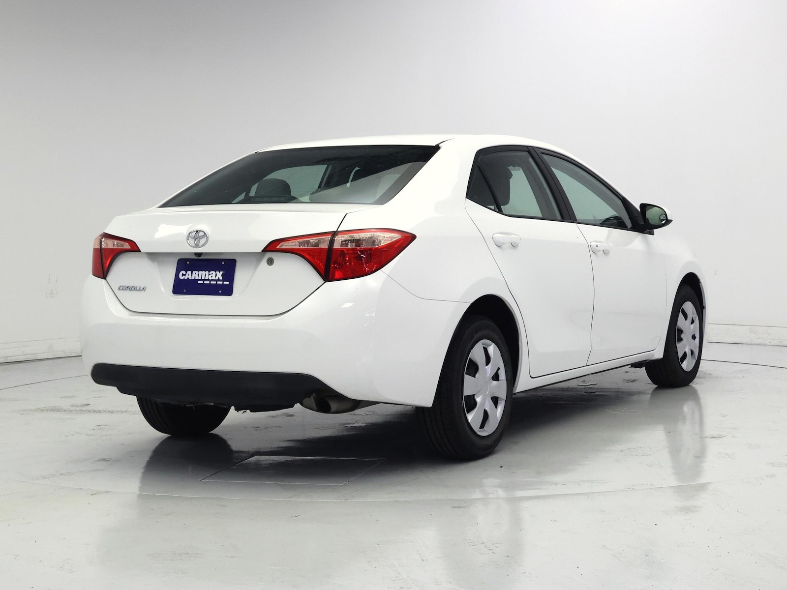 2017 Toyota Corolla L - Photo 9