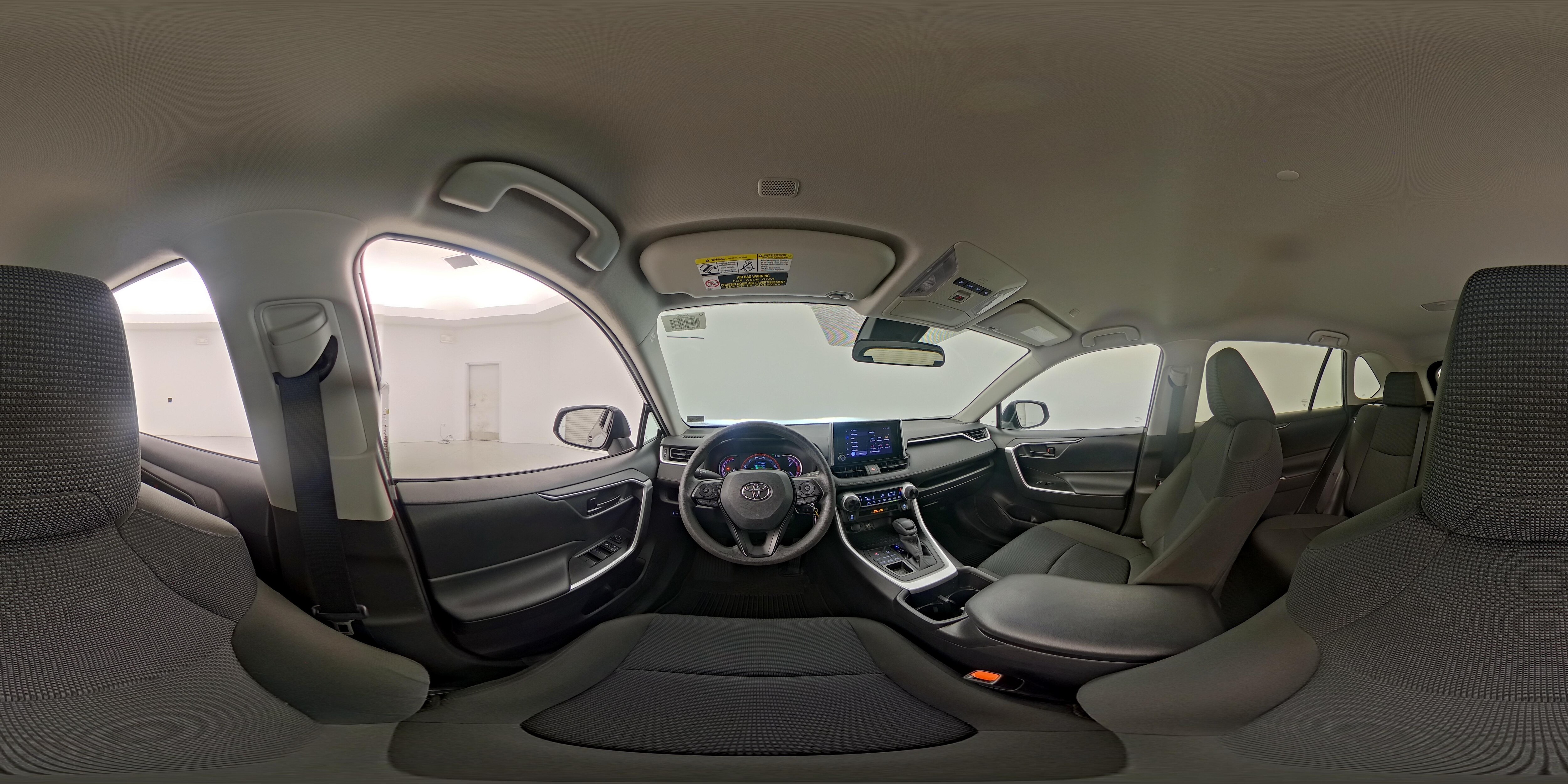 2023 Toyota RAV4 LE - Photo 26