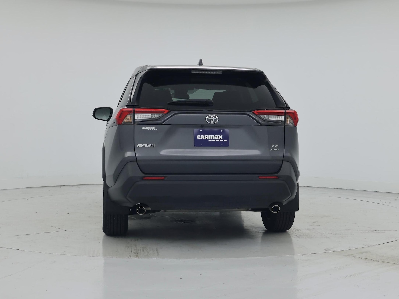 2023 Toyota RAV4 LE - Photo 7