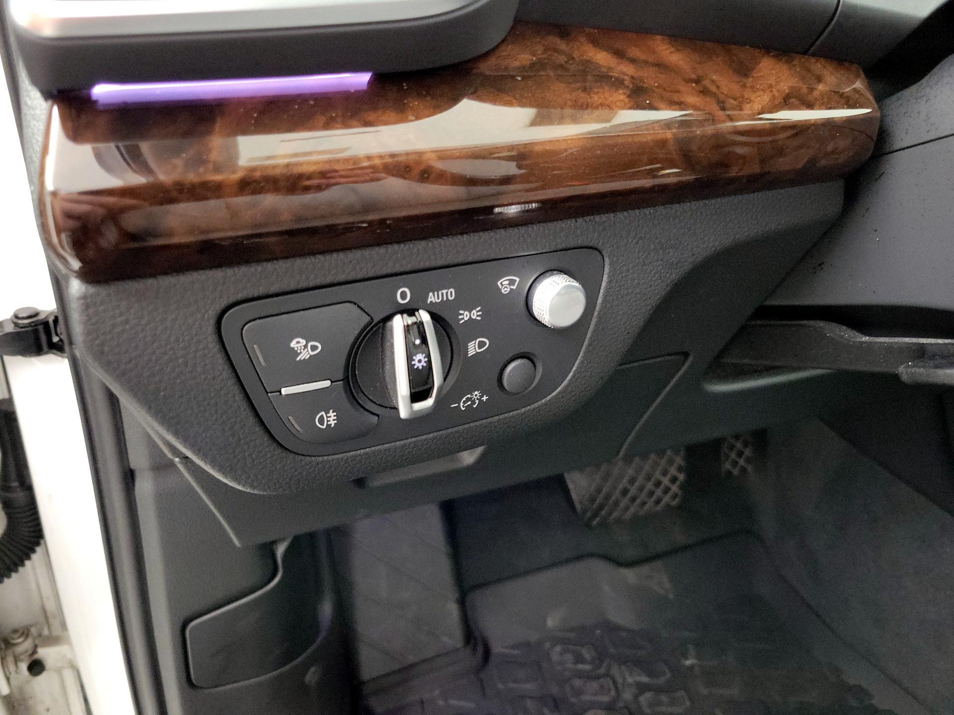 Thumbnail: 2018 Audi Q5 - 11