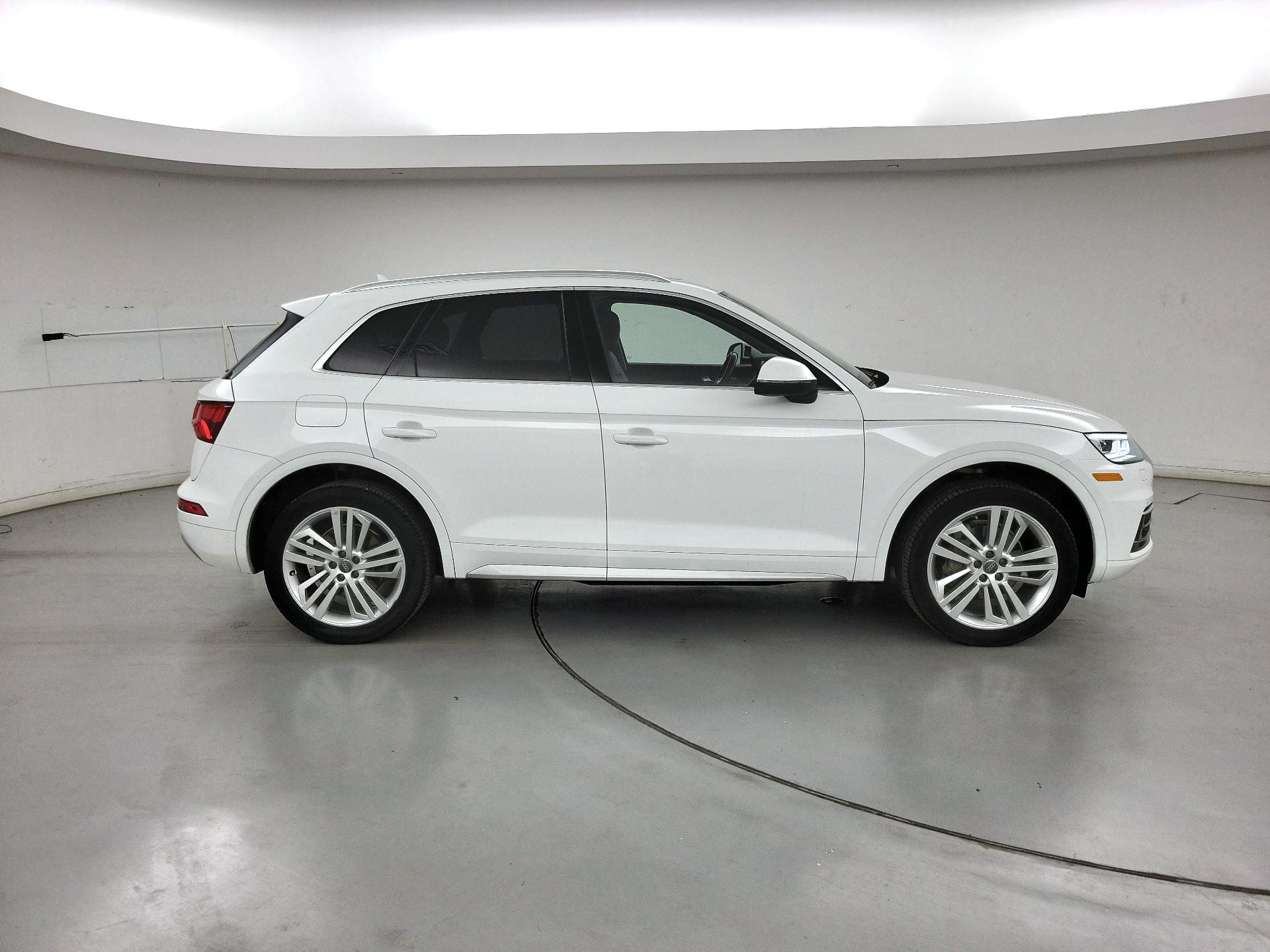Thumbnail: 2018 Audi Q5 - 4