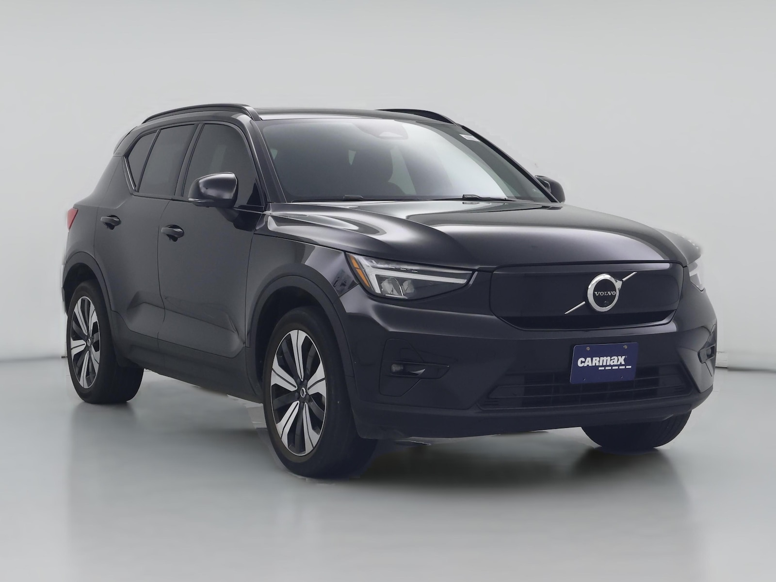2023 Volvo XC40 Plus