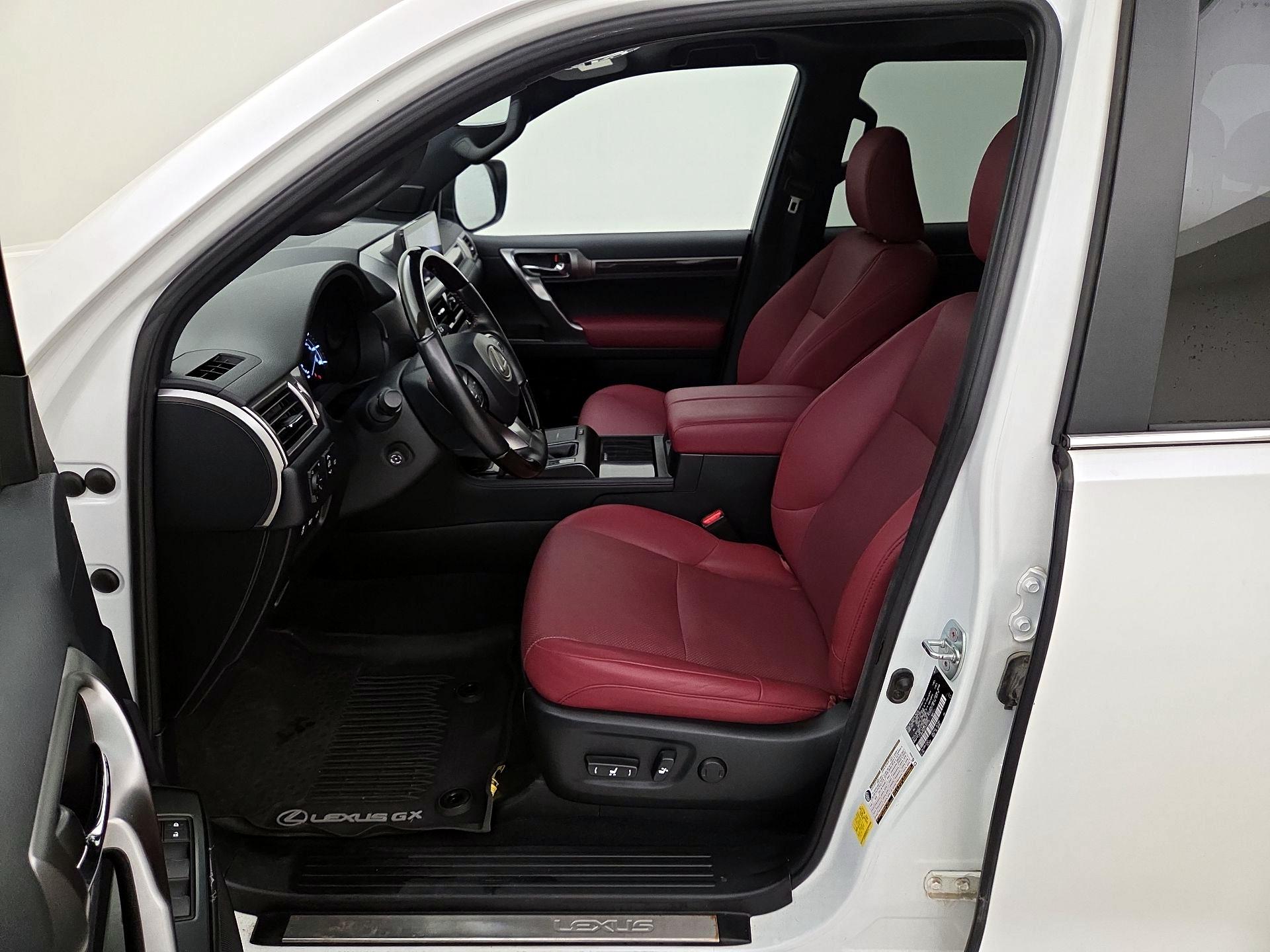 Thumbnail: 2023 Lexus GX - 11
