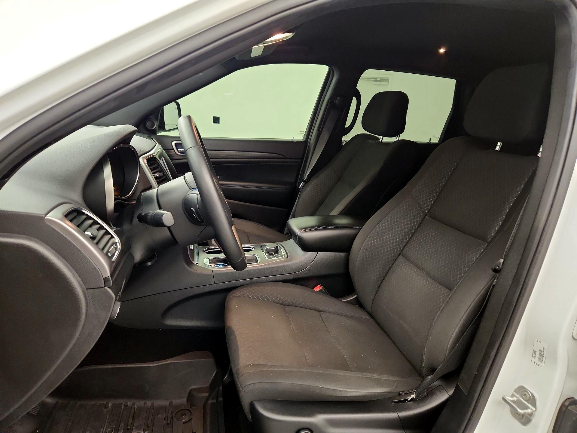 Thumbnail: 2019 Jeep Grand Cherokee - 11