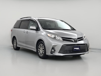2020 Toyota Sienna XLE
