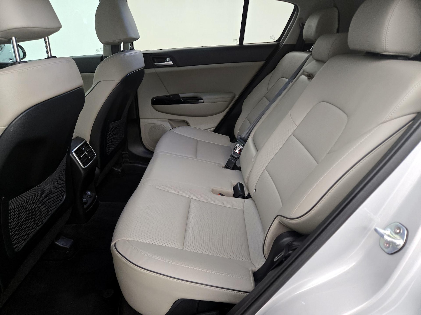 2020 Kia Sportage EX - Photo 22