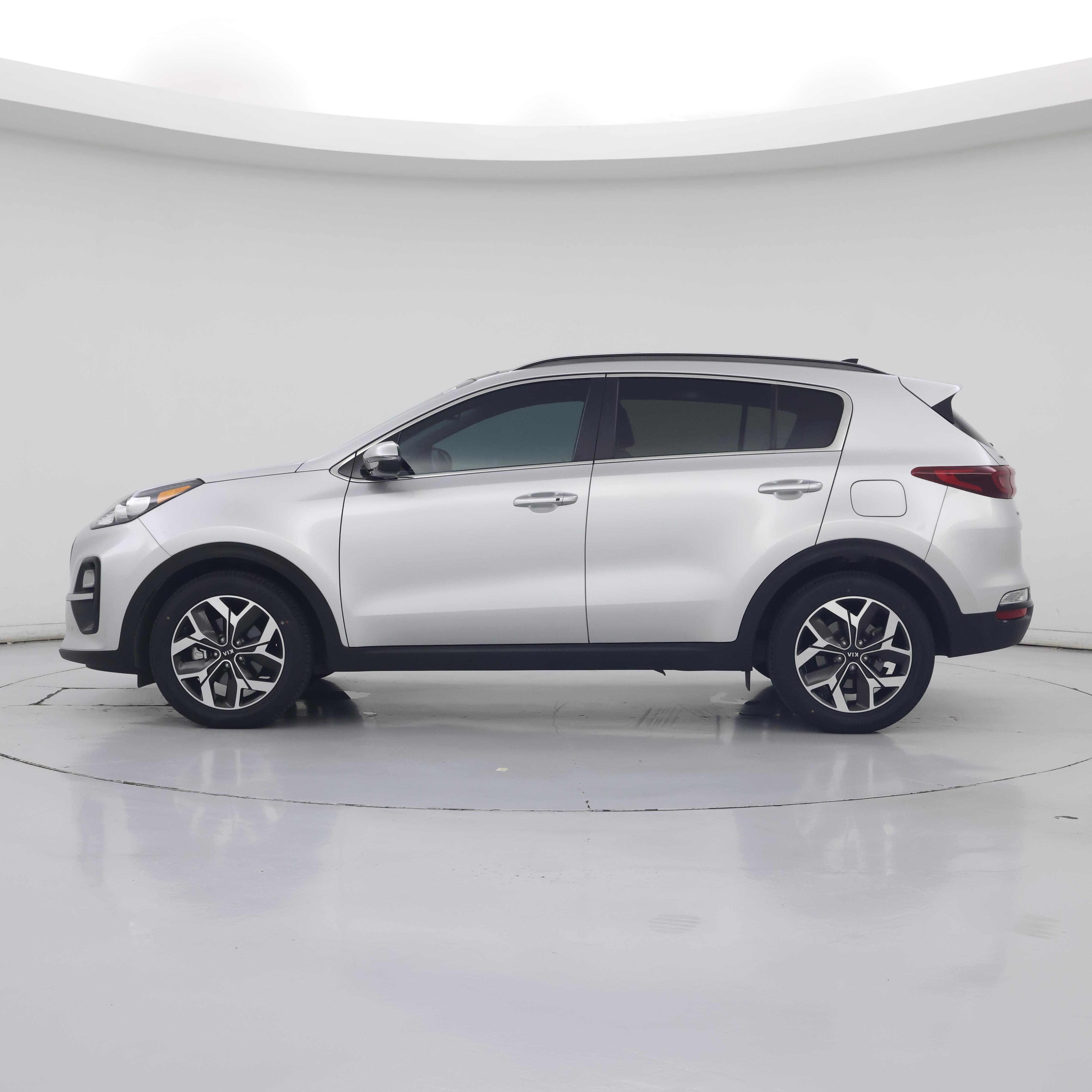 Thumbnail: 2020 Kia Sportage - 3
