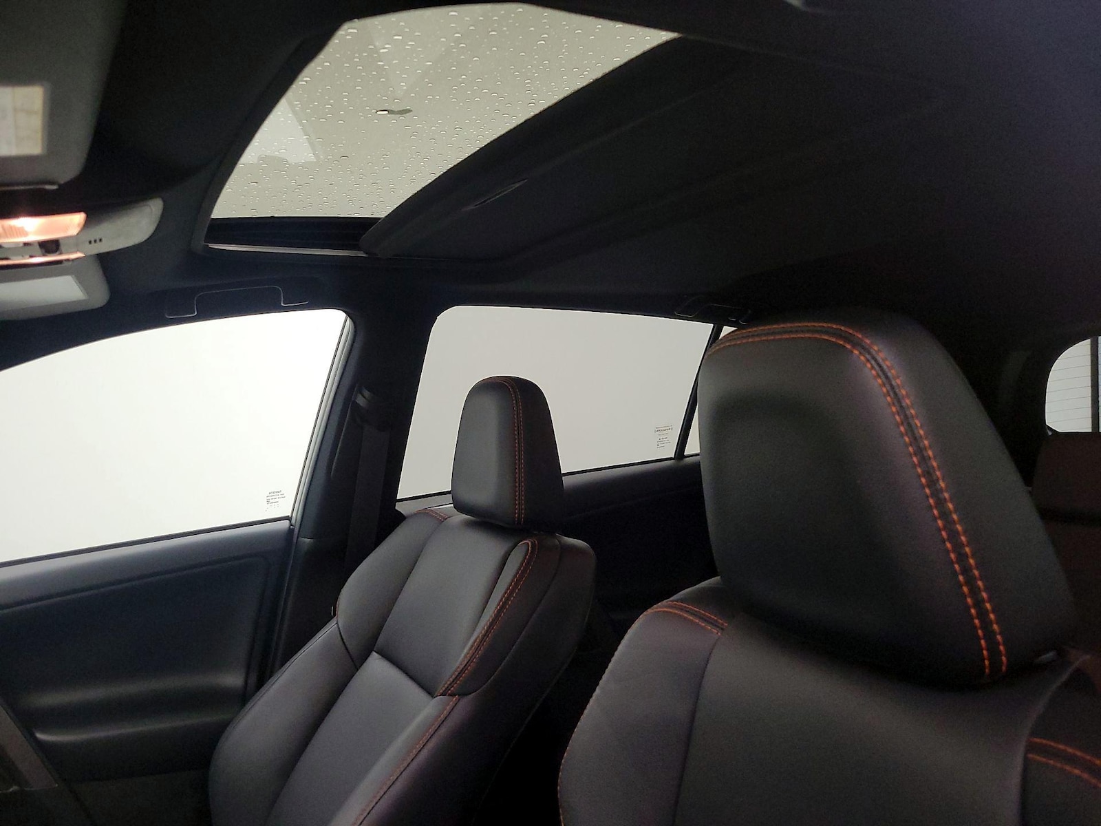 2018 Toyota RAV4 SE - Photo 20
