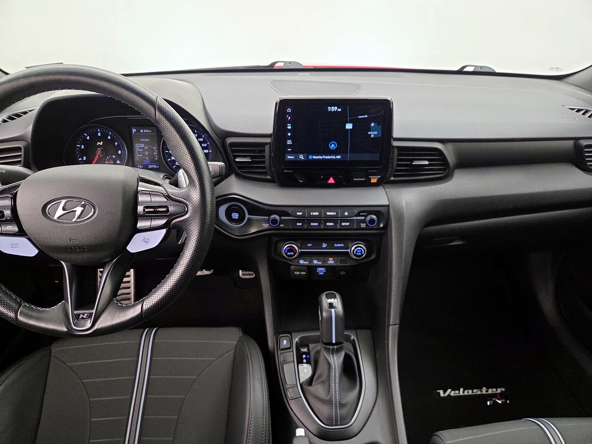 Thumbnail: 2022 Hyundai Veloster - 9