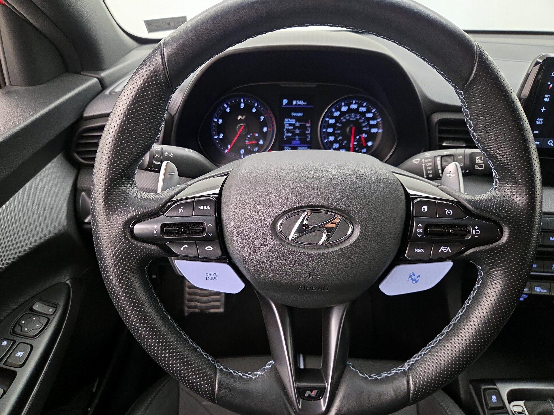 Thumbnail: 2022 Hyundai Veloster - 10