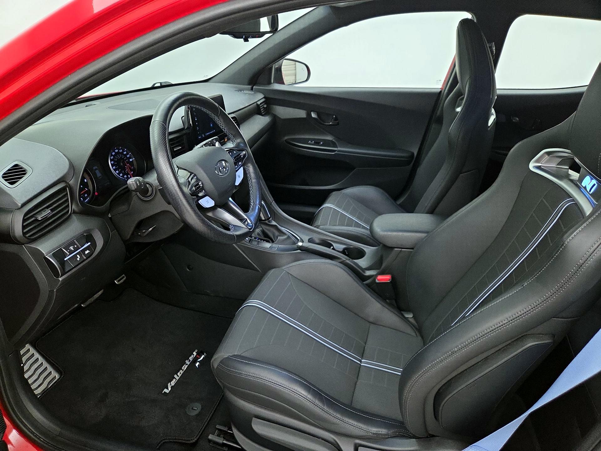 Thumbnail: 2022 Hyundai Veloster - 11