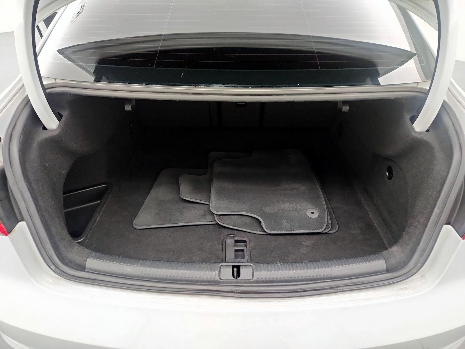2016 Audi A3 Sedan Premium Plus - Photo 19