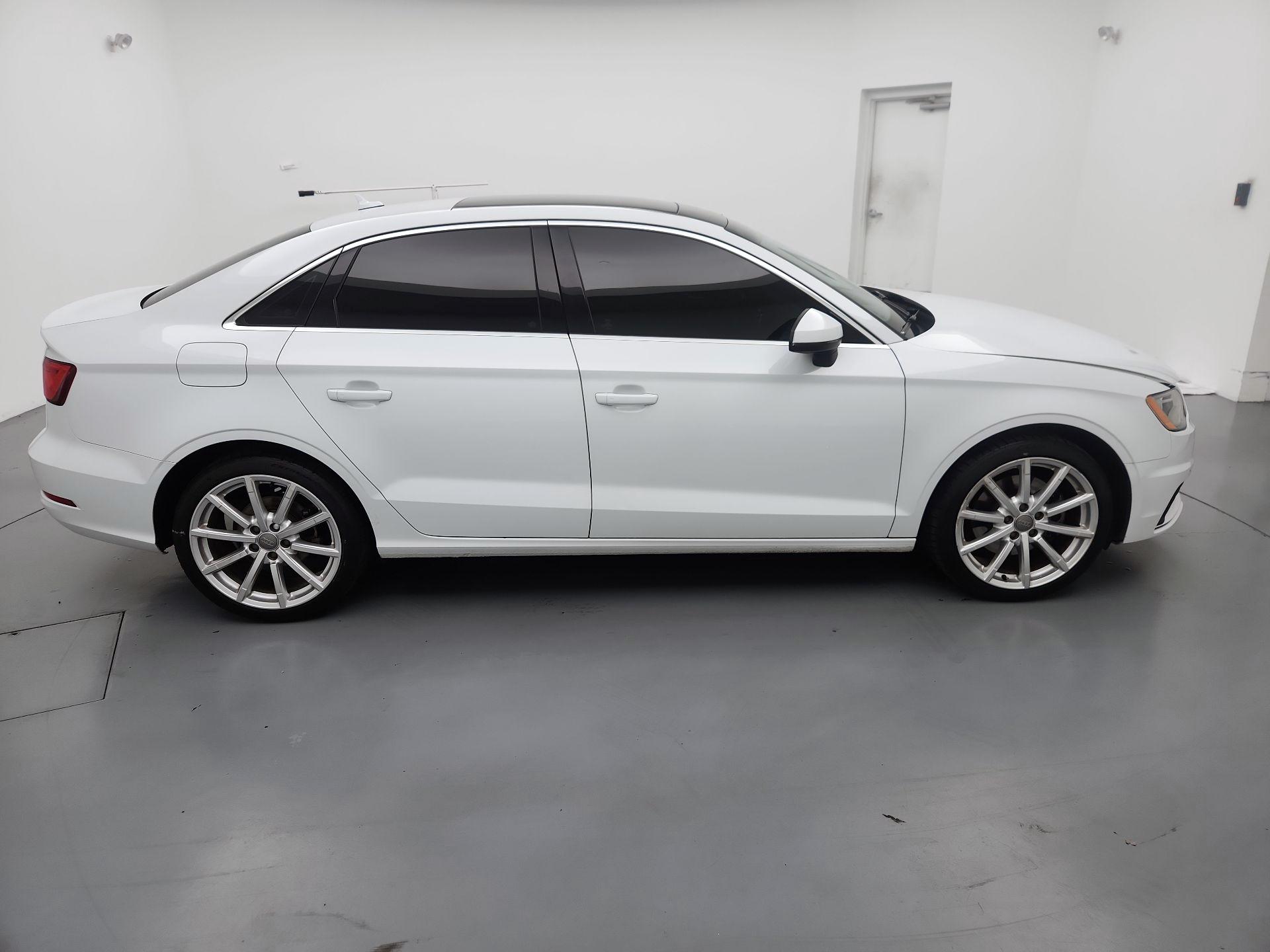 Thumbnail: 2016 Audi A3 - 4