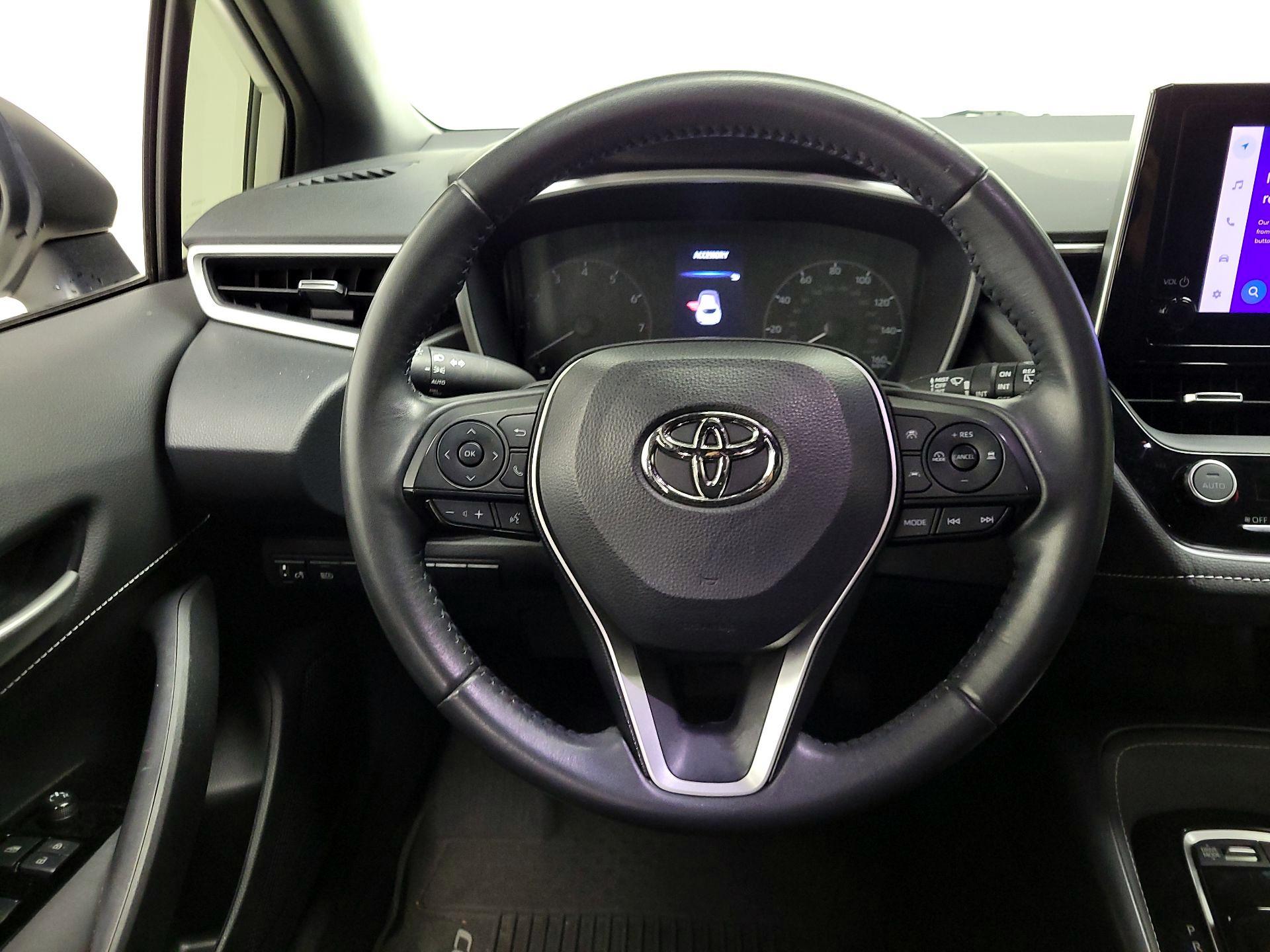 Thumbnail: 2023 Toyota Corolla - 10