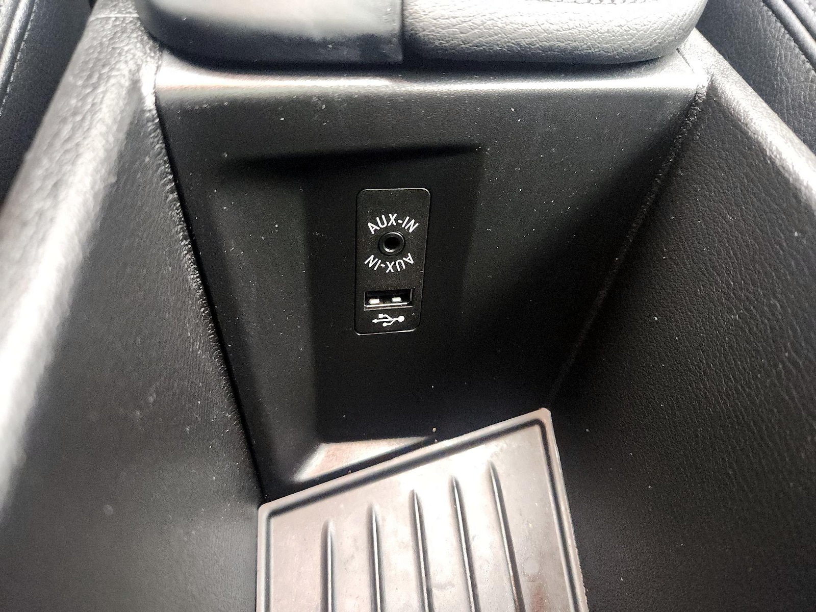 2017 BMW X1 28i - Photo 19