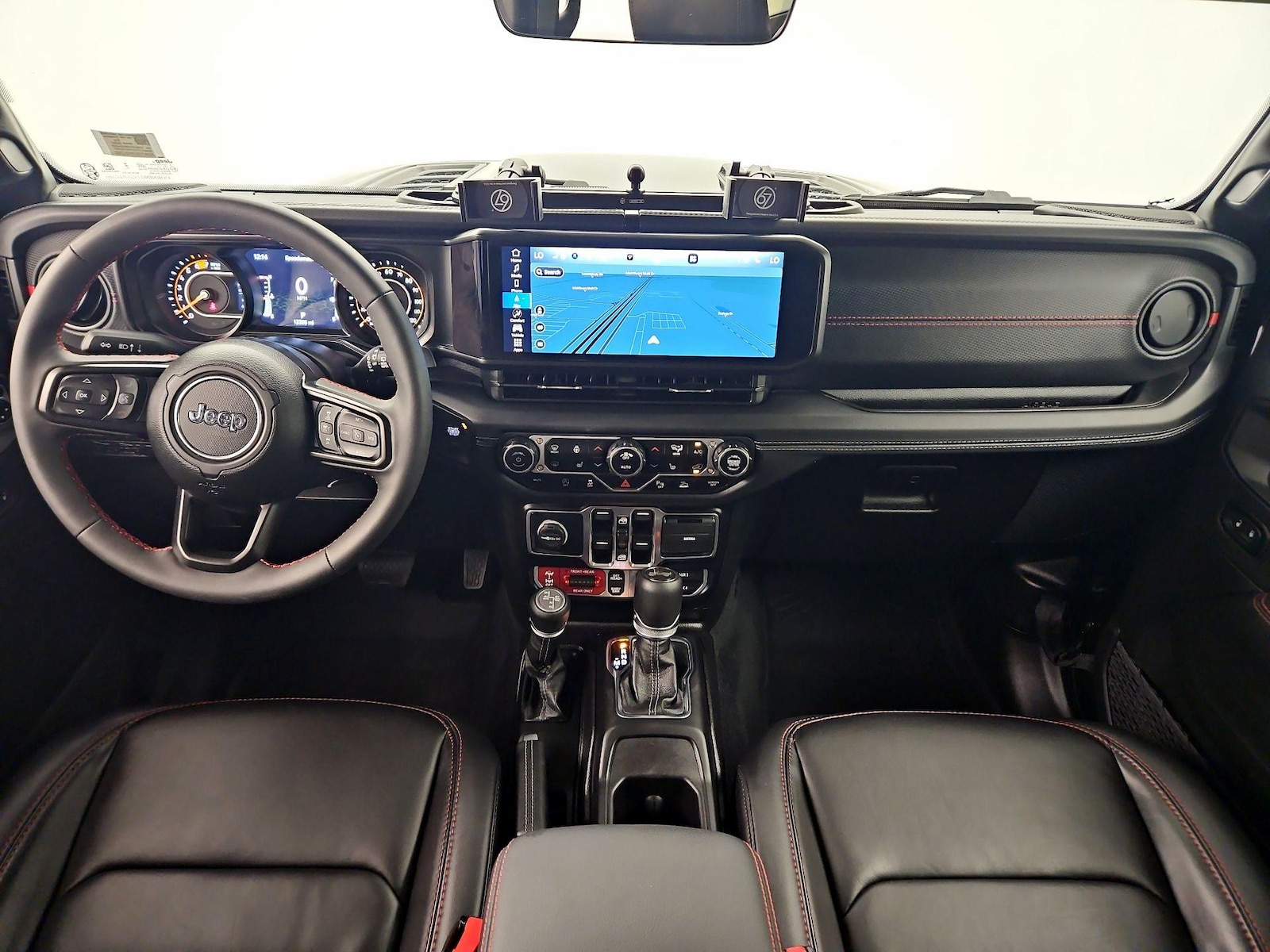 Apple CarPlay® & Android Auto™