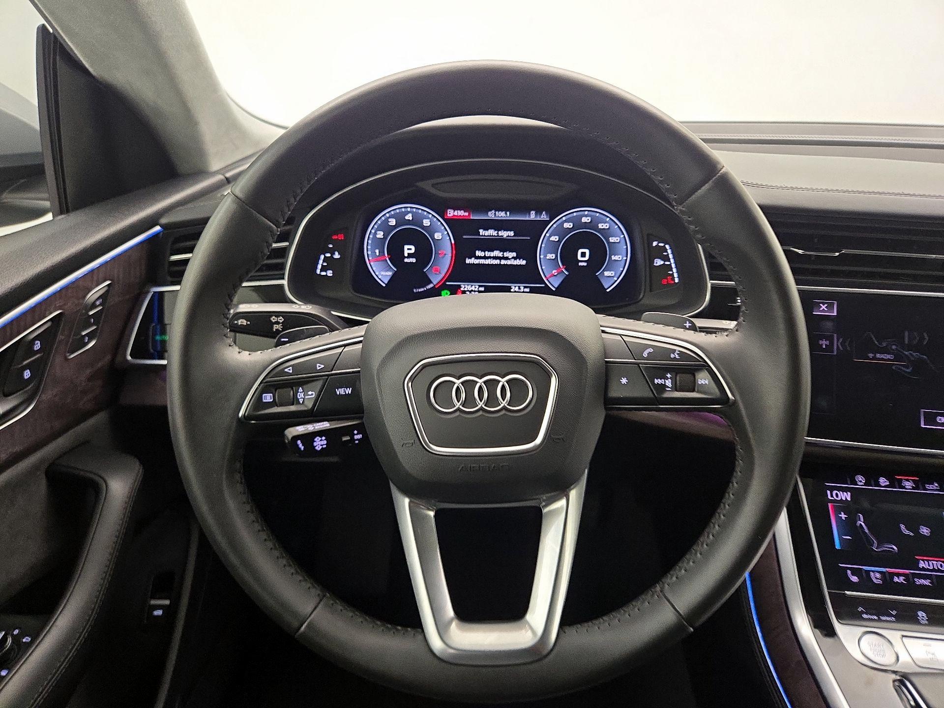 Thumbnail: 2019 Audi Q8 - 10