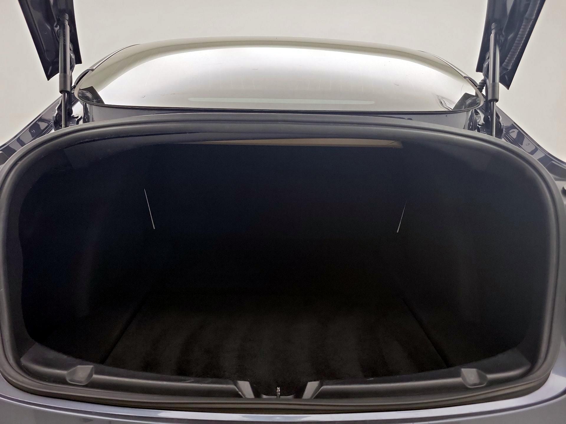 Thumbnail: 2019 Tesla Model 3 - 20