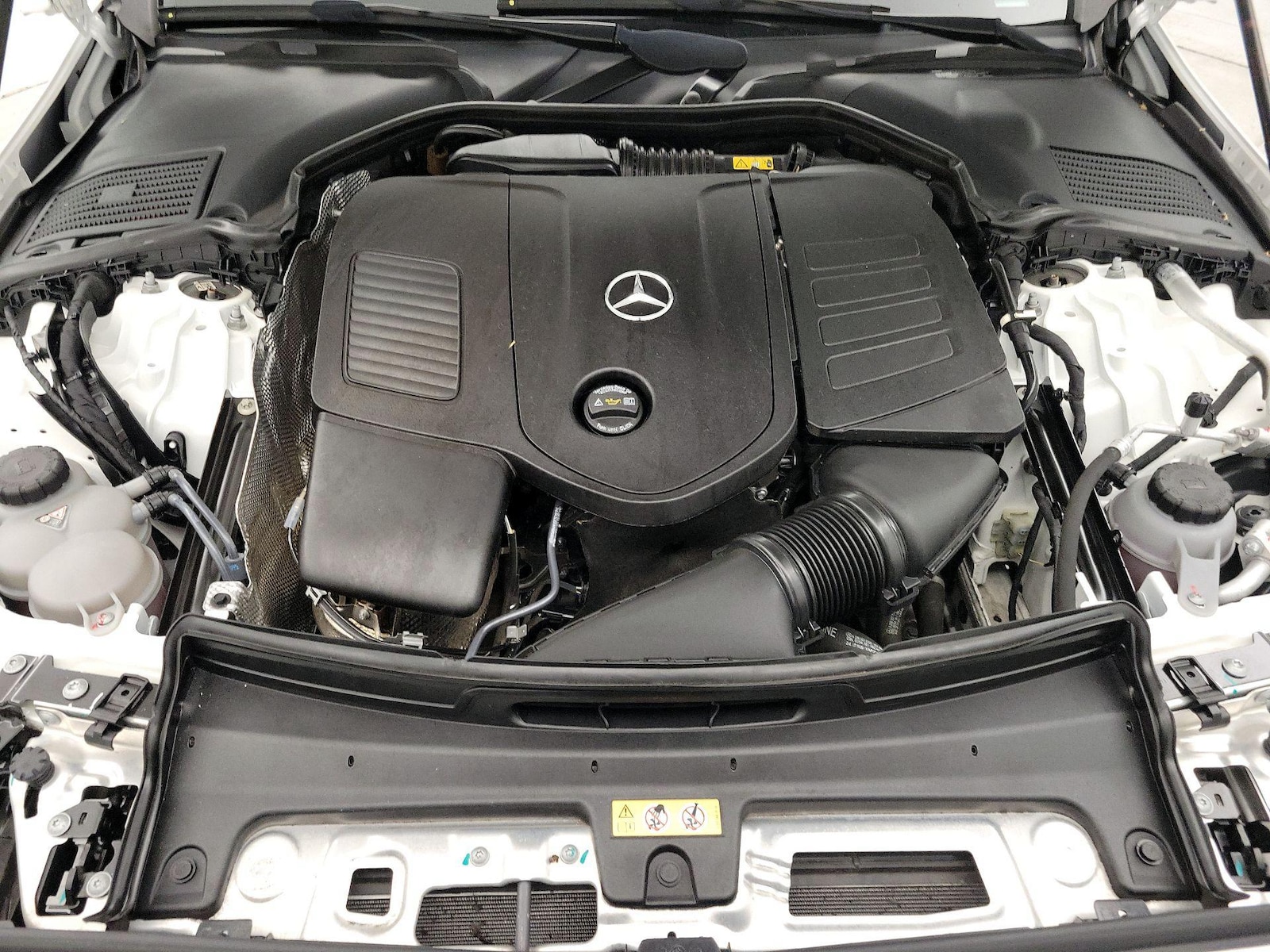 2023 Mercedes-Benz C-Class Sedan C 300 - Photo 23