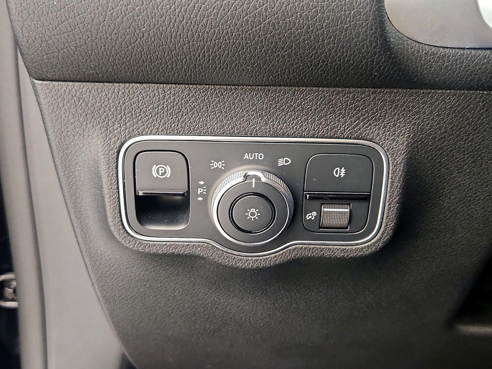2022 Mercedes-Benz EQB Base - Photo 14
