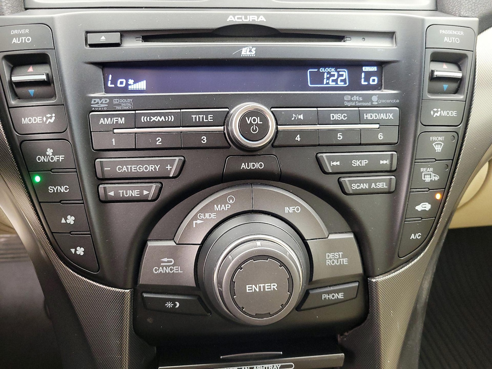 2014 Acura TL Technology Package - Photo 17