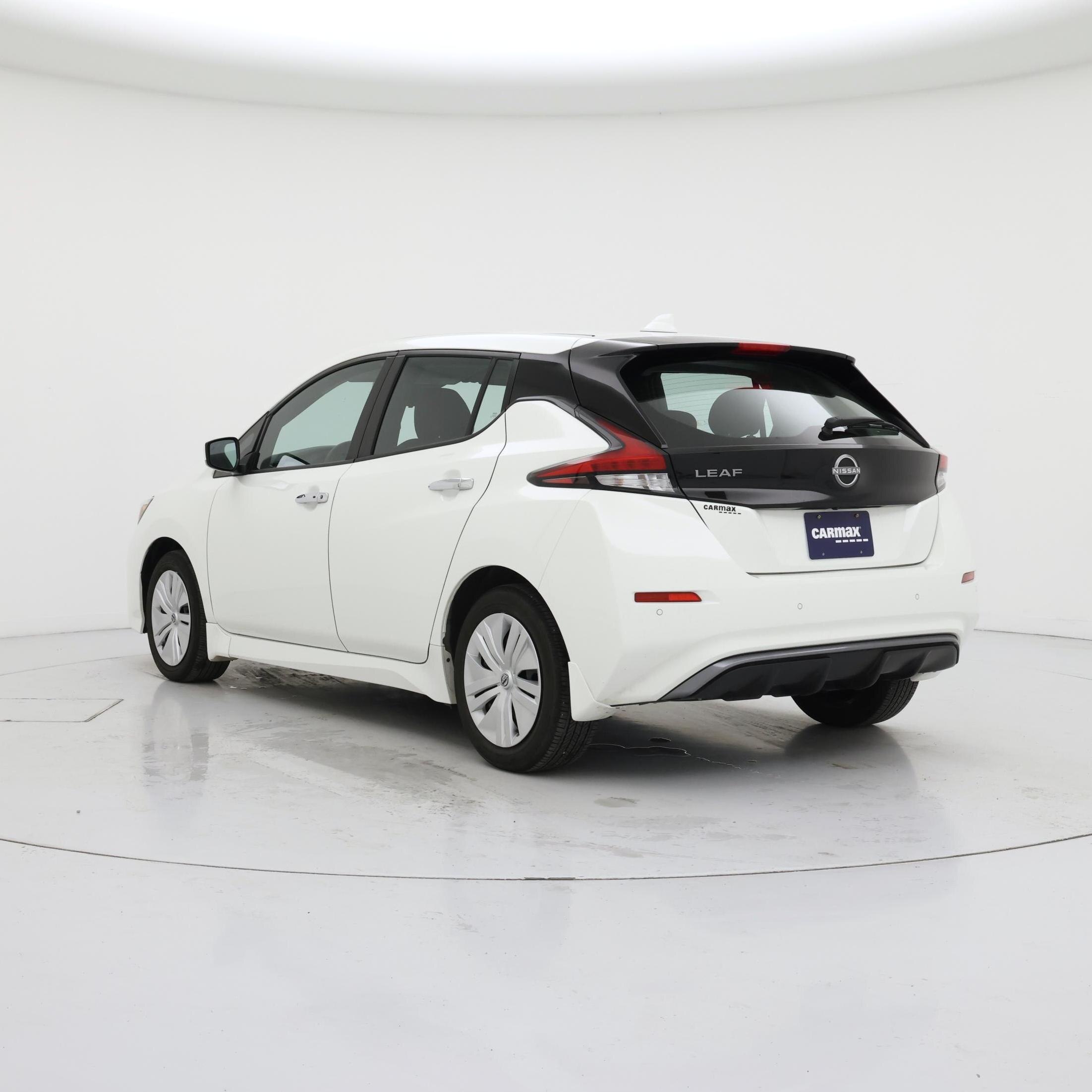 Thumbnail: 2023 Nissan Leaf - 2