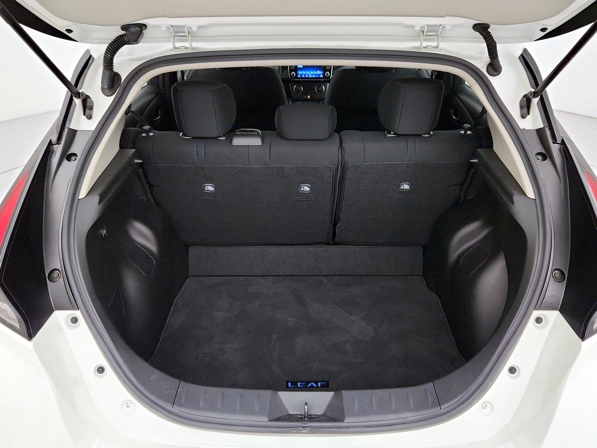 Thumbnail: 2023 Nissan Leaf - 20