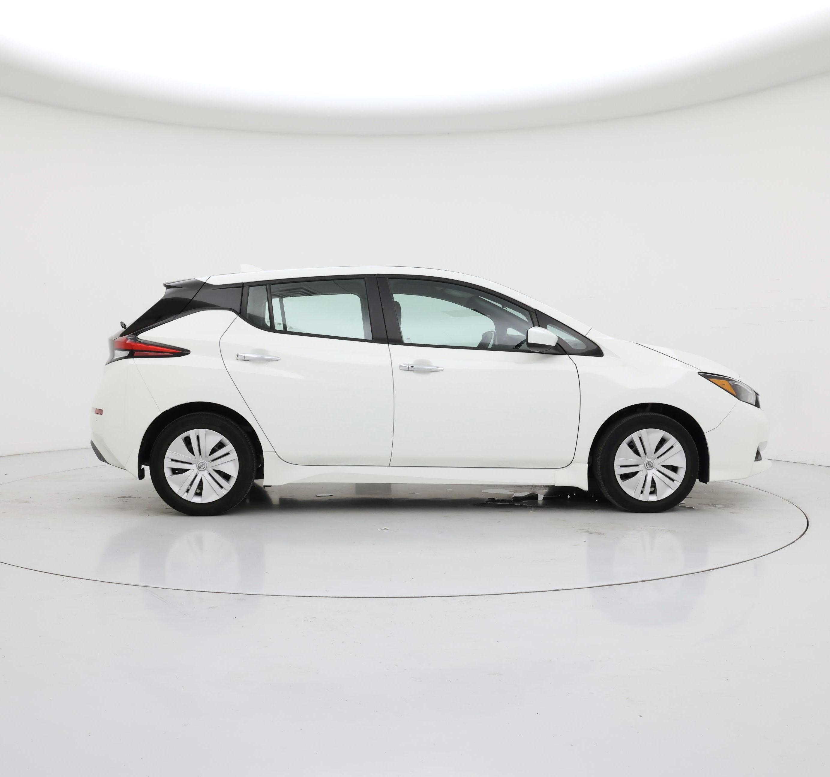 Thumbnail: 2023 Nissan Leaf - 7