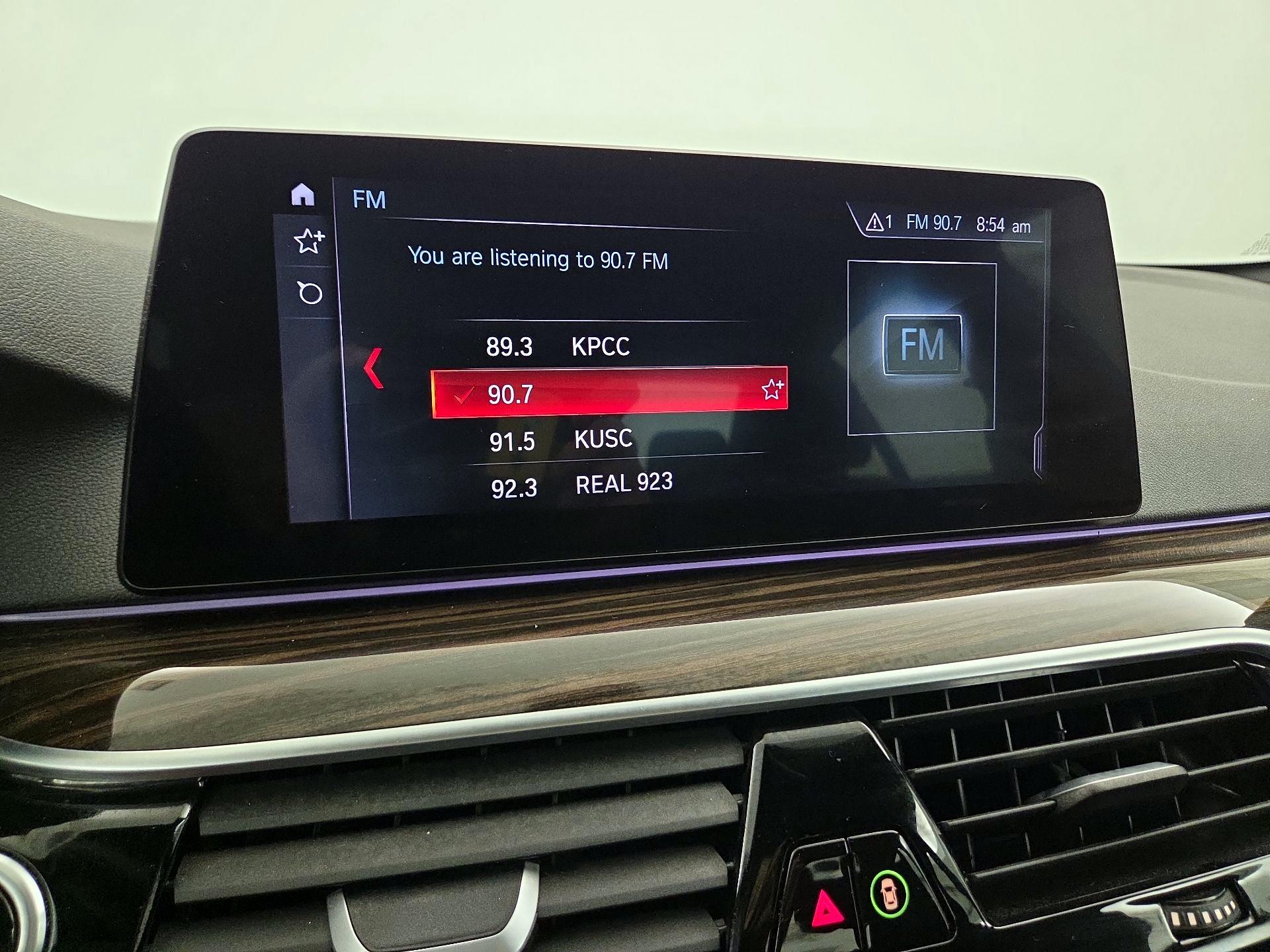 Thumbnail: 2019 BMW 5 Series - 16