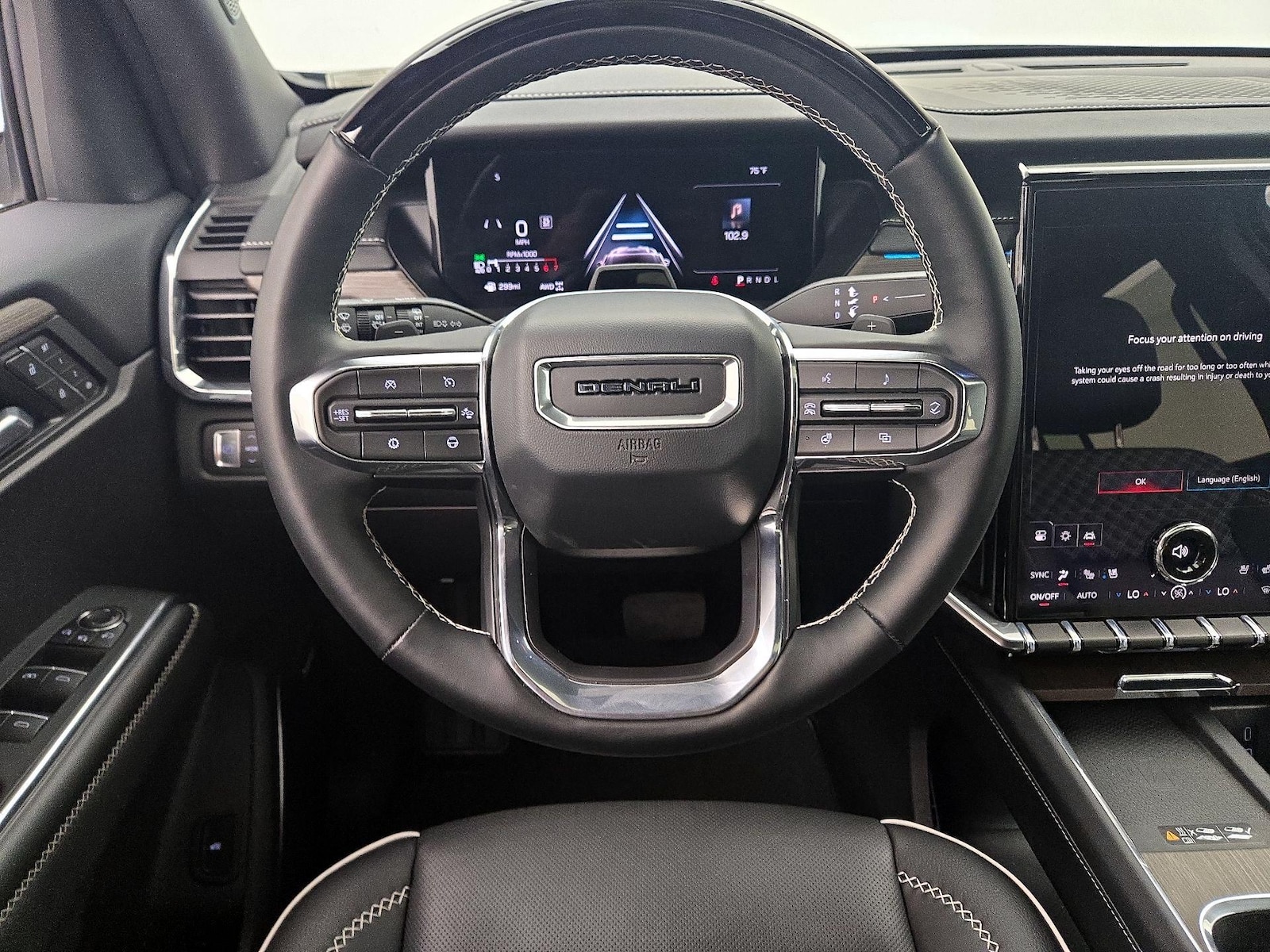 2026 GMC Acadia Denali - Photo 11