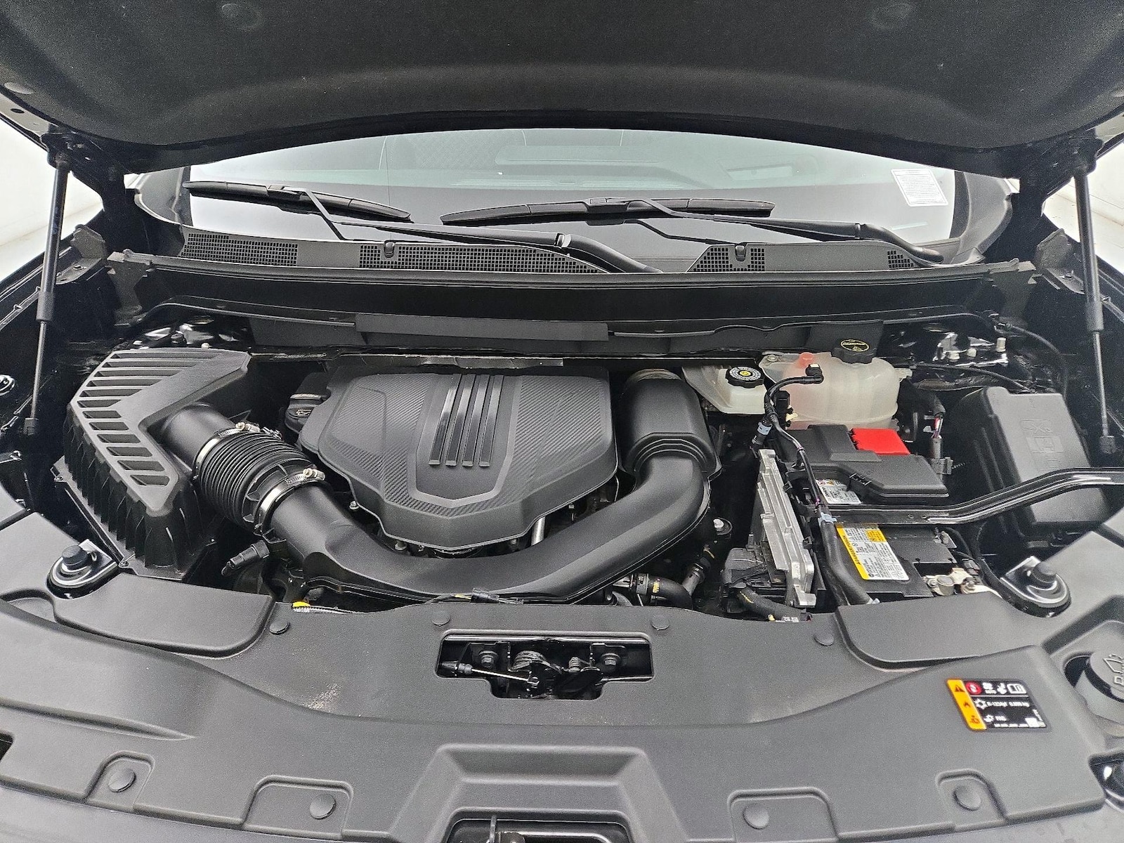 2026 GMC Acadia Denali - Photo 24