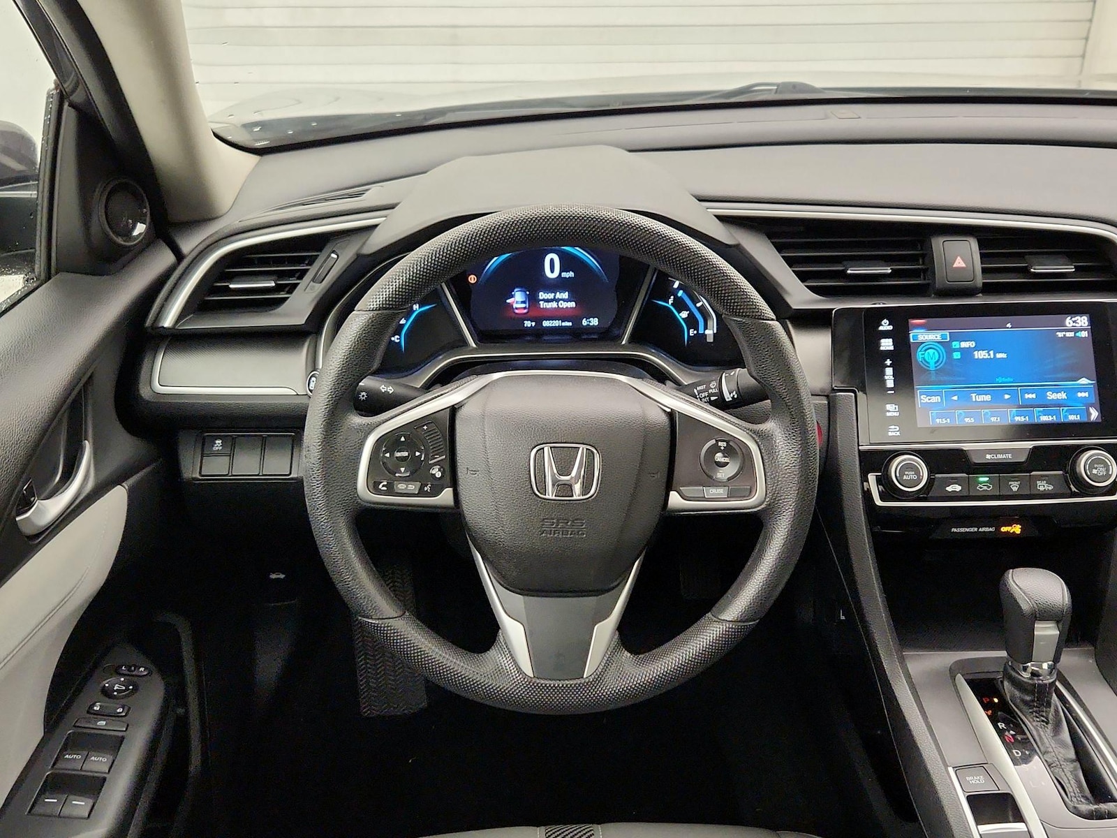 2018 Honda Civic EX - Photo 11