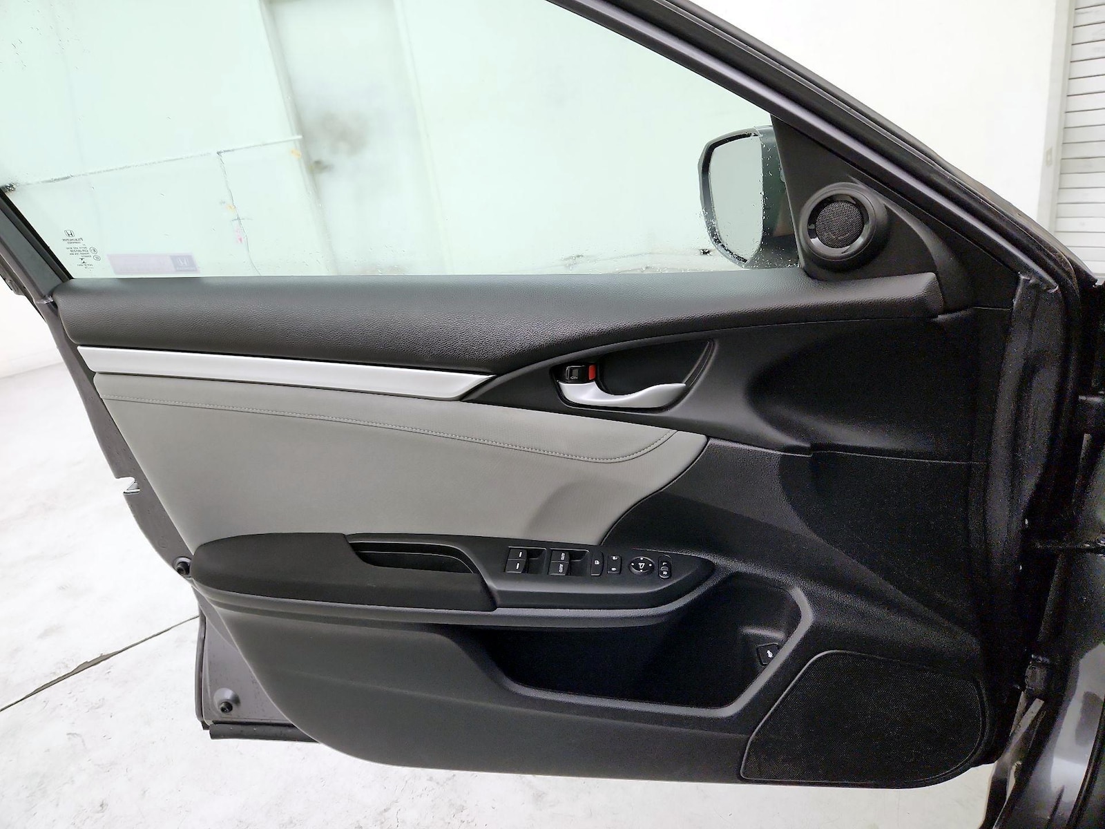 2018 Honda Civic EX - Photo 13