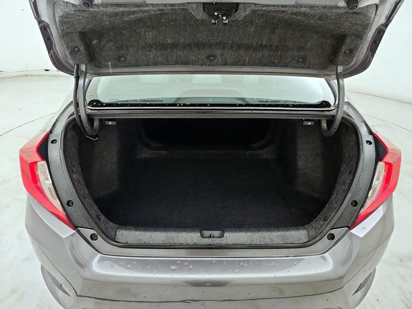 2018 Honda Civic EX - Photo 22