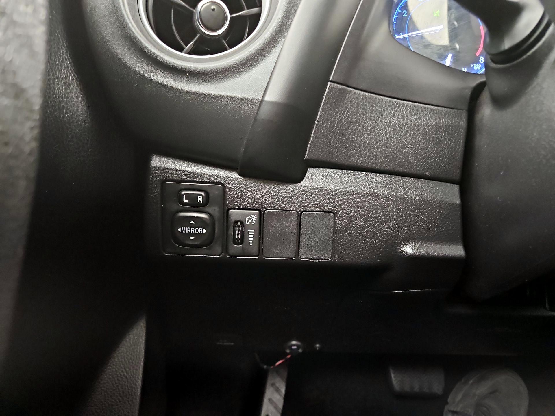 Thumbnail: 2019 Toyota Corolla - 13