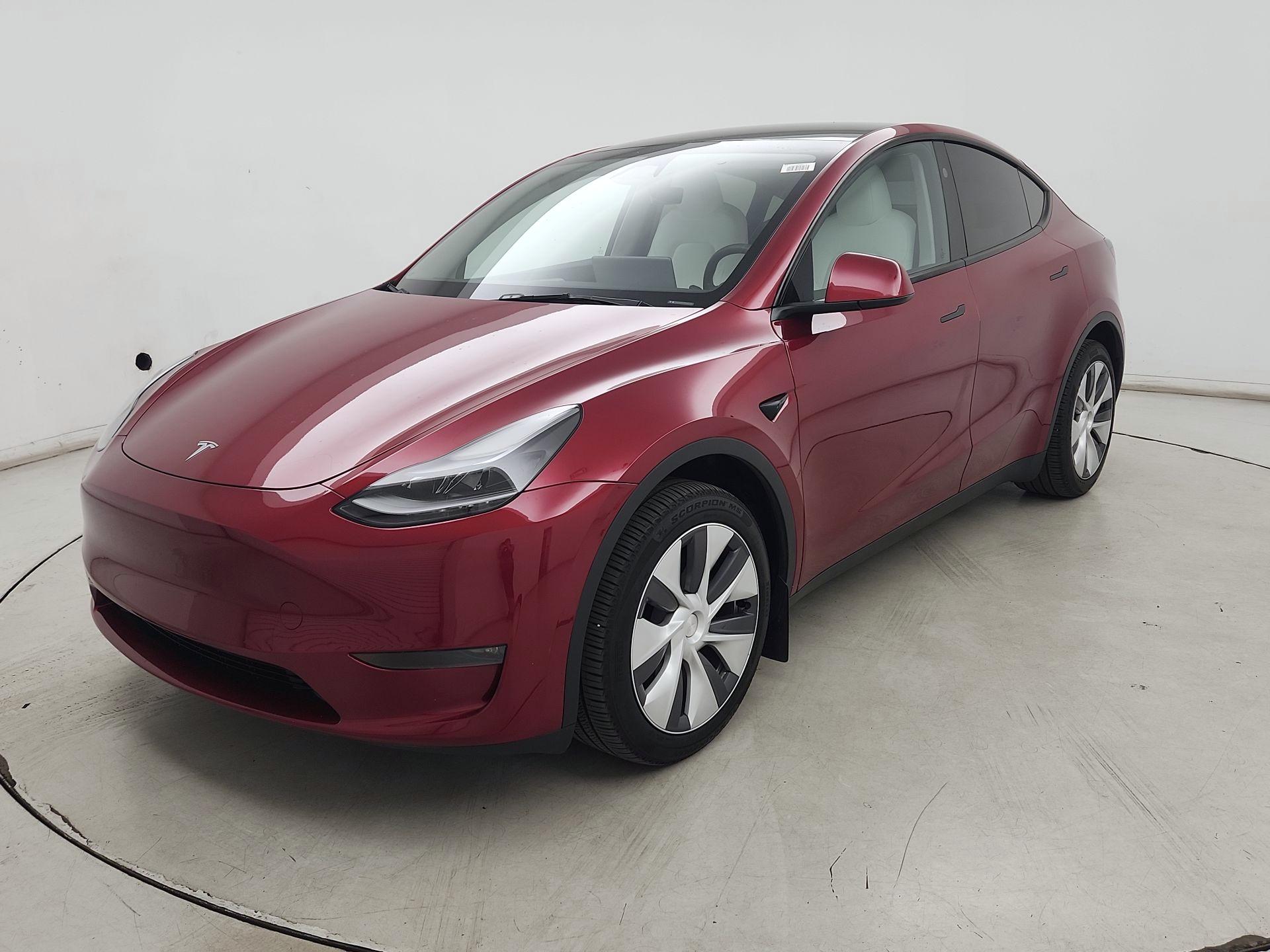 Thumbnail: 2024 Tesla Model Y - 3