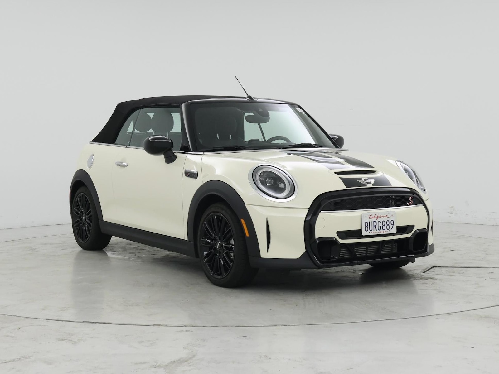 2022 MINI Convertible S - Photo 2