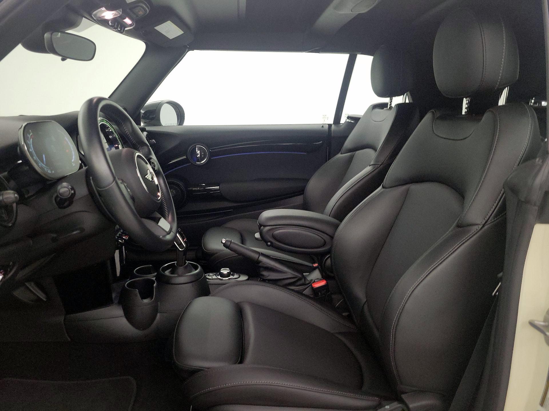 Thumbnail: 2022 MINI Cooper - 11