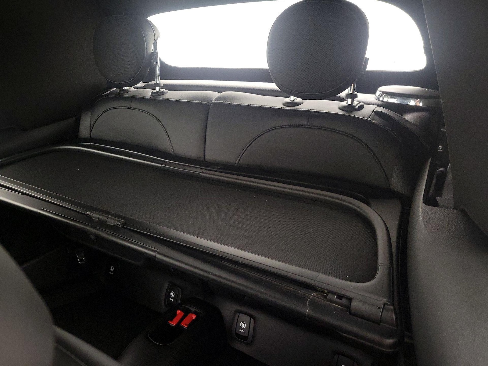 2022 MINI Convertible S - Photo 21