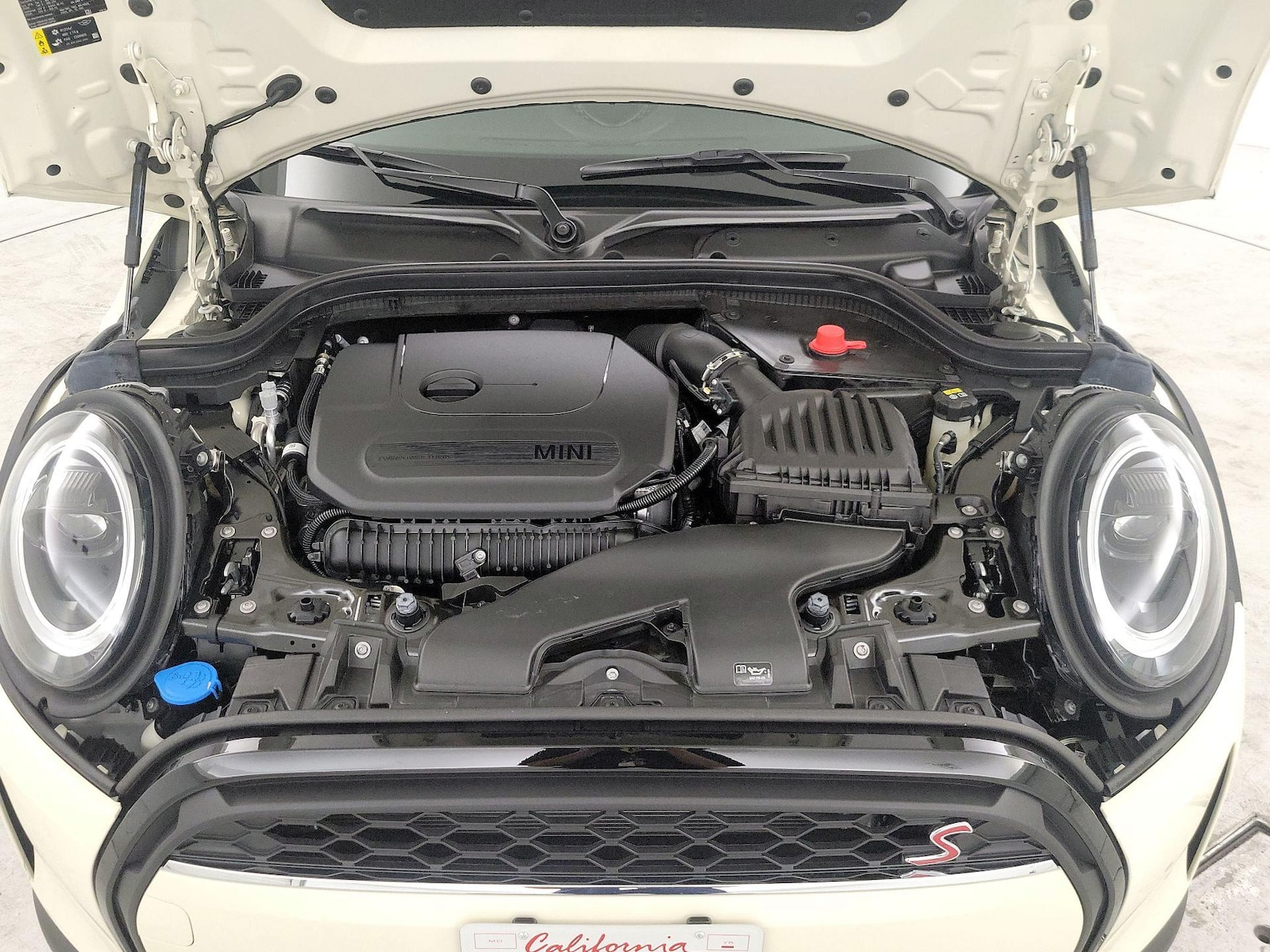 2022 MINI Convertible S - Photo 23