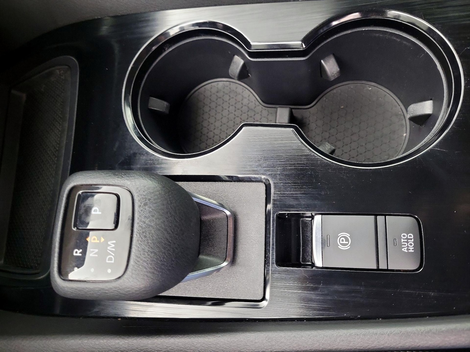 2022 Nissan Rogue SV - Photo 18