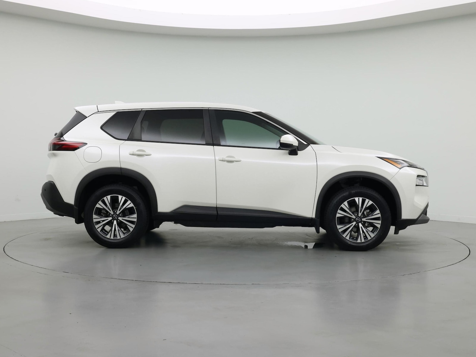 2022 Nissan Rogue SV - Photo 8