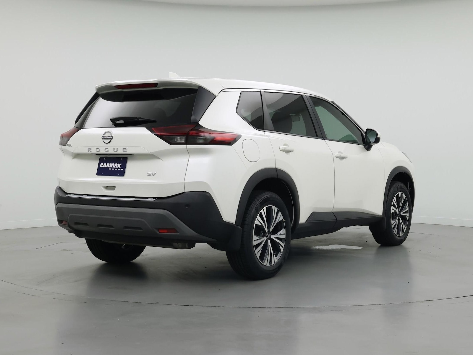 2022 Nissan Rogue SV - Photo 9