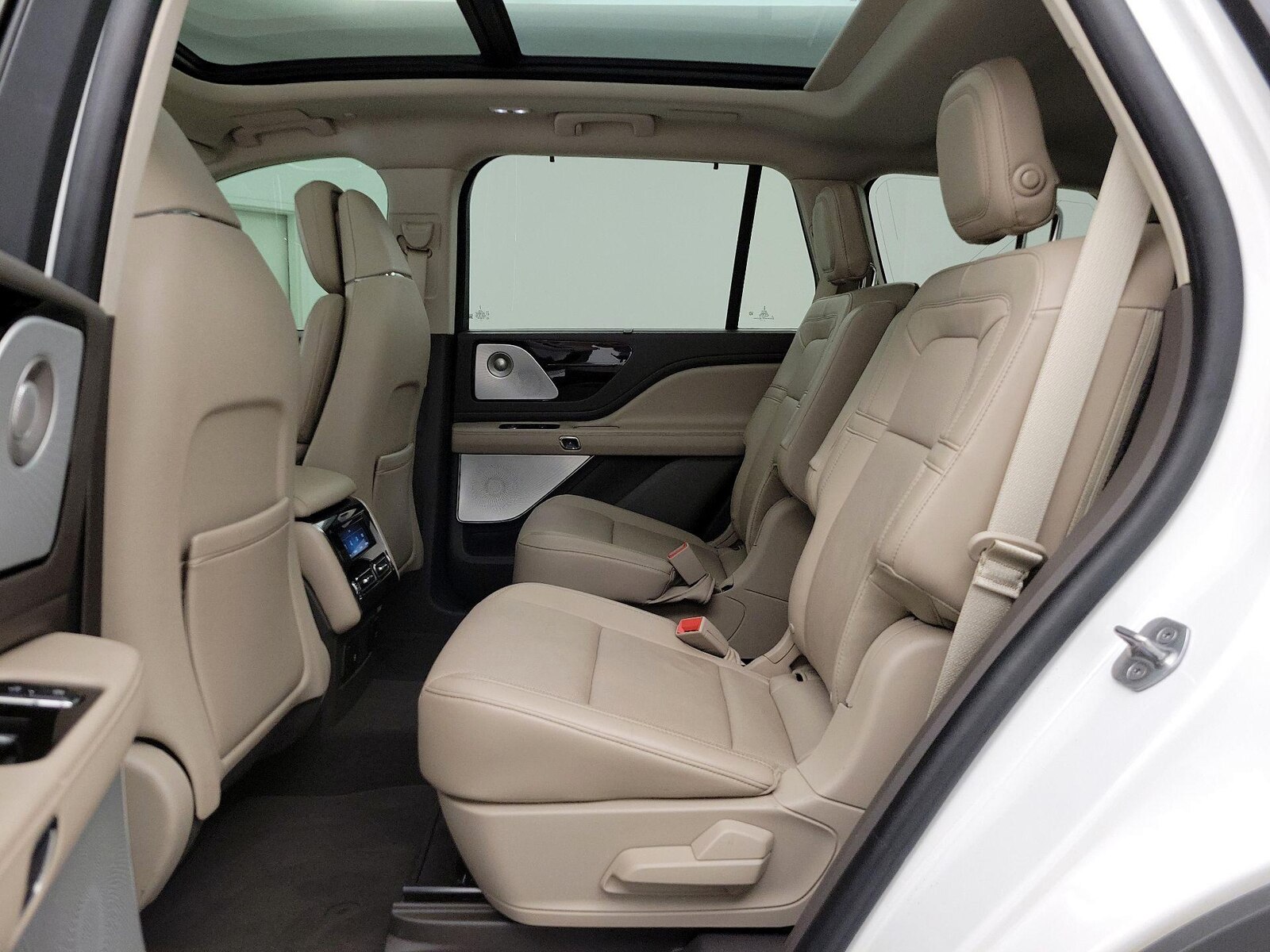 Rear Air Conditioning