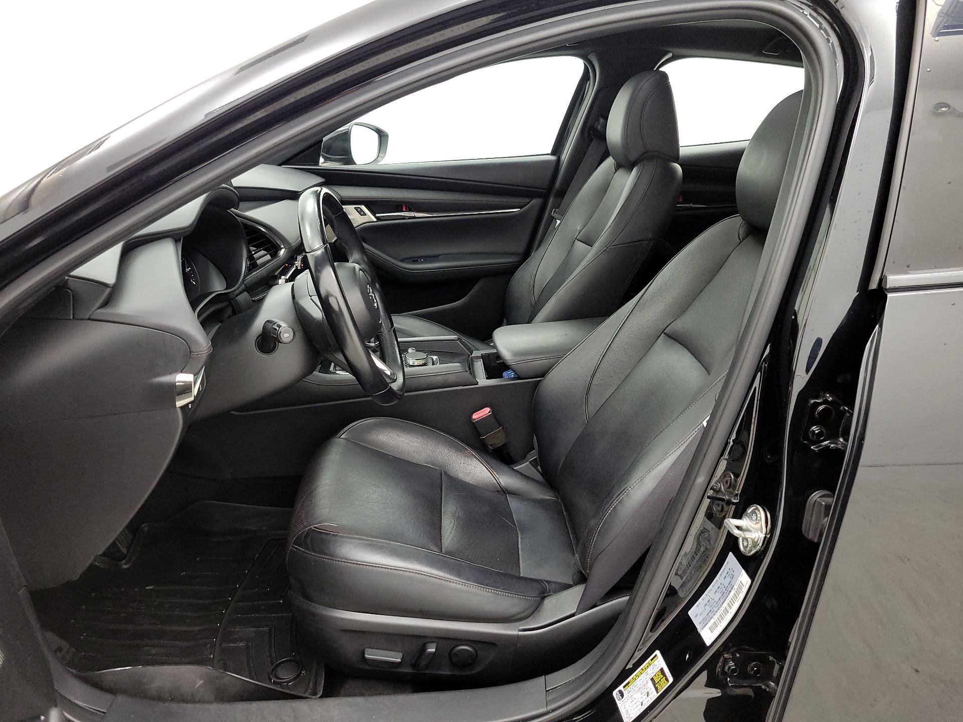 Thumbnail: 2019 Mazda Mazda3 - 11